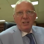 Embajador en Indonesia