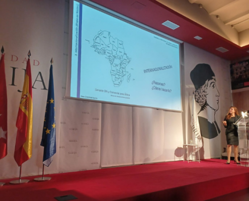 Sara Cristóbal Grupo AMPER en Universidad Nebrija